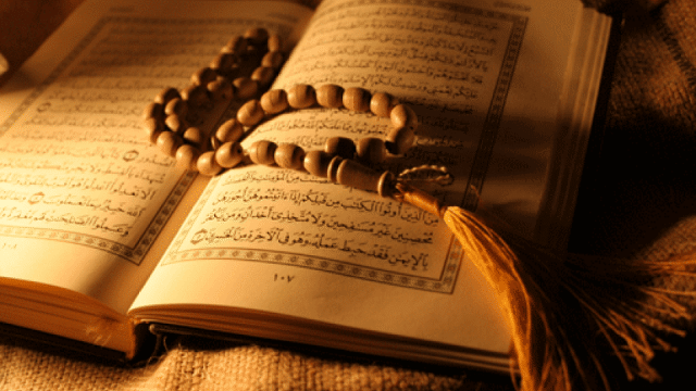 الربط بين النص والواقع