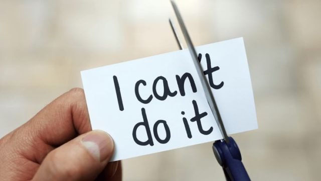 تربية الثقة الذاتية